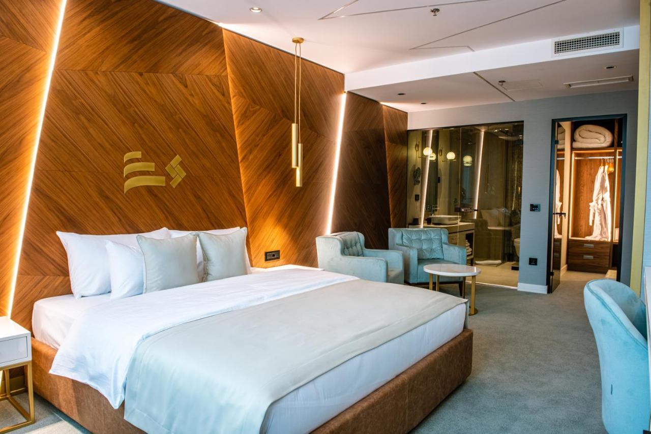 Hotel Pupin ノヴィ・サド エクステリア 写真 A room at the hotel